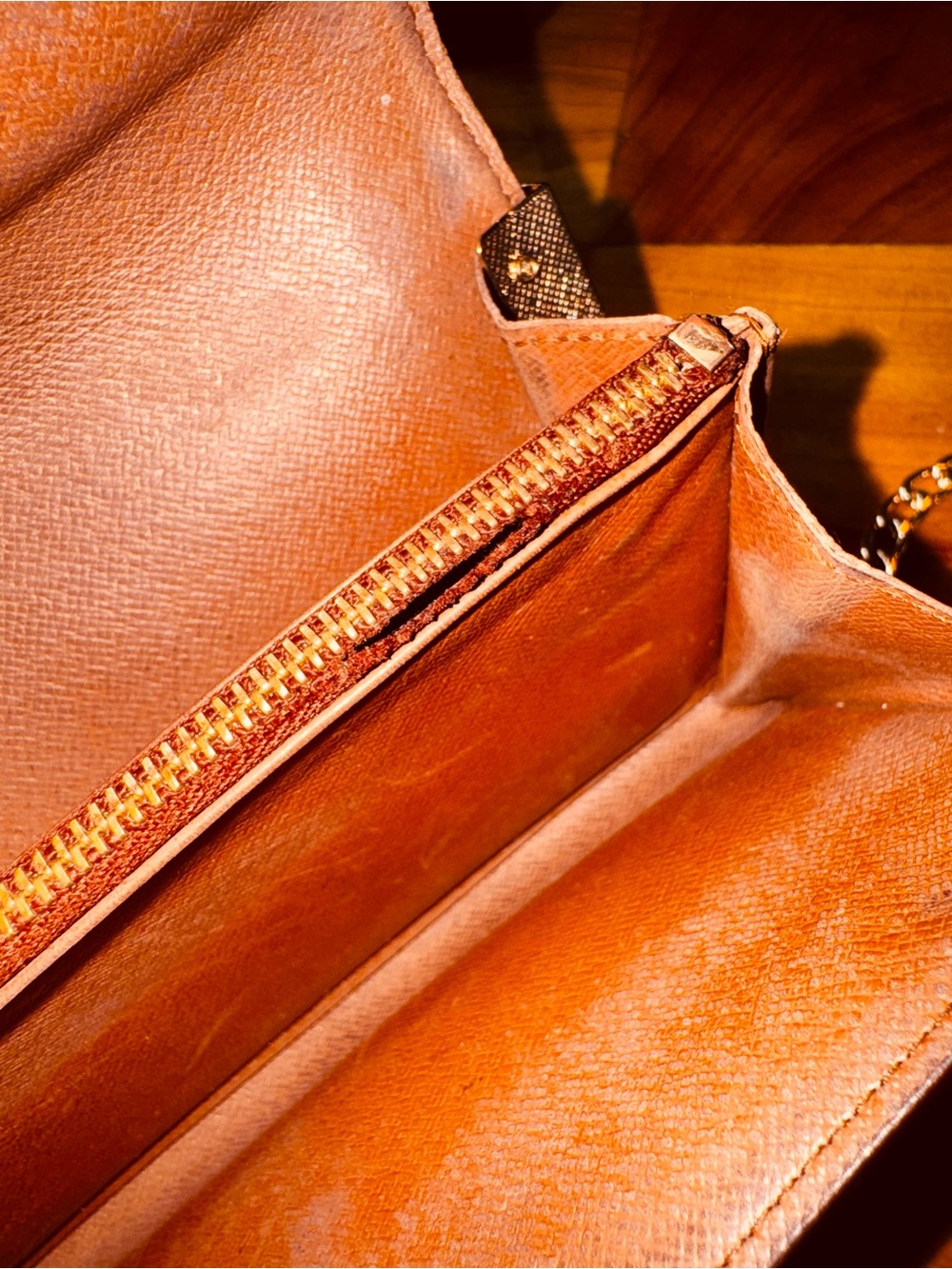 Louis Vuitton vintage monogram Sarah wallet converted to Crossbody 1997 - Picture 11 of 16